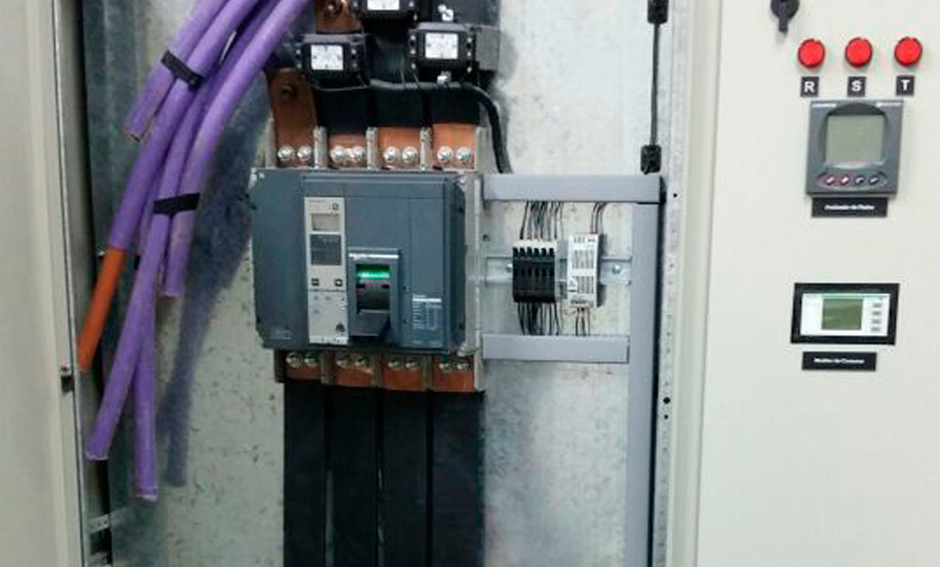 ingeniería en tableros de Kuhn